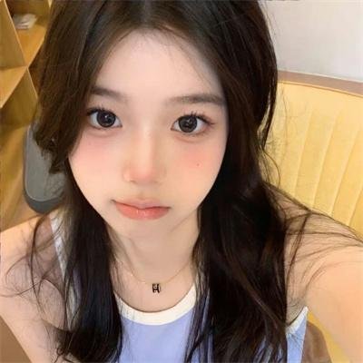 冰属性男子与酷酷女同事